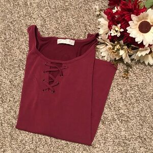 Burgundy tank top Sz XL women / girls / juniors